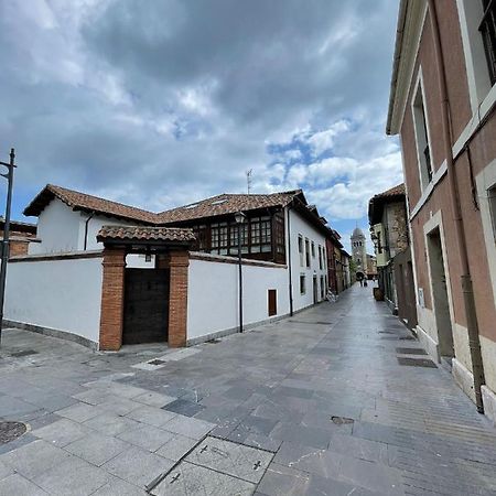 Apartamento Del S XVI En El Casco Historico De Luanco Esterno foto