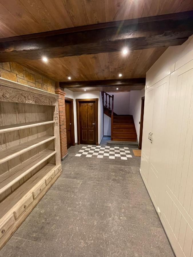 Apartamento Del S XVI En El Casco Historico De Luanco Esterno foto